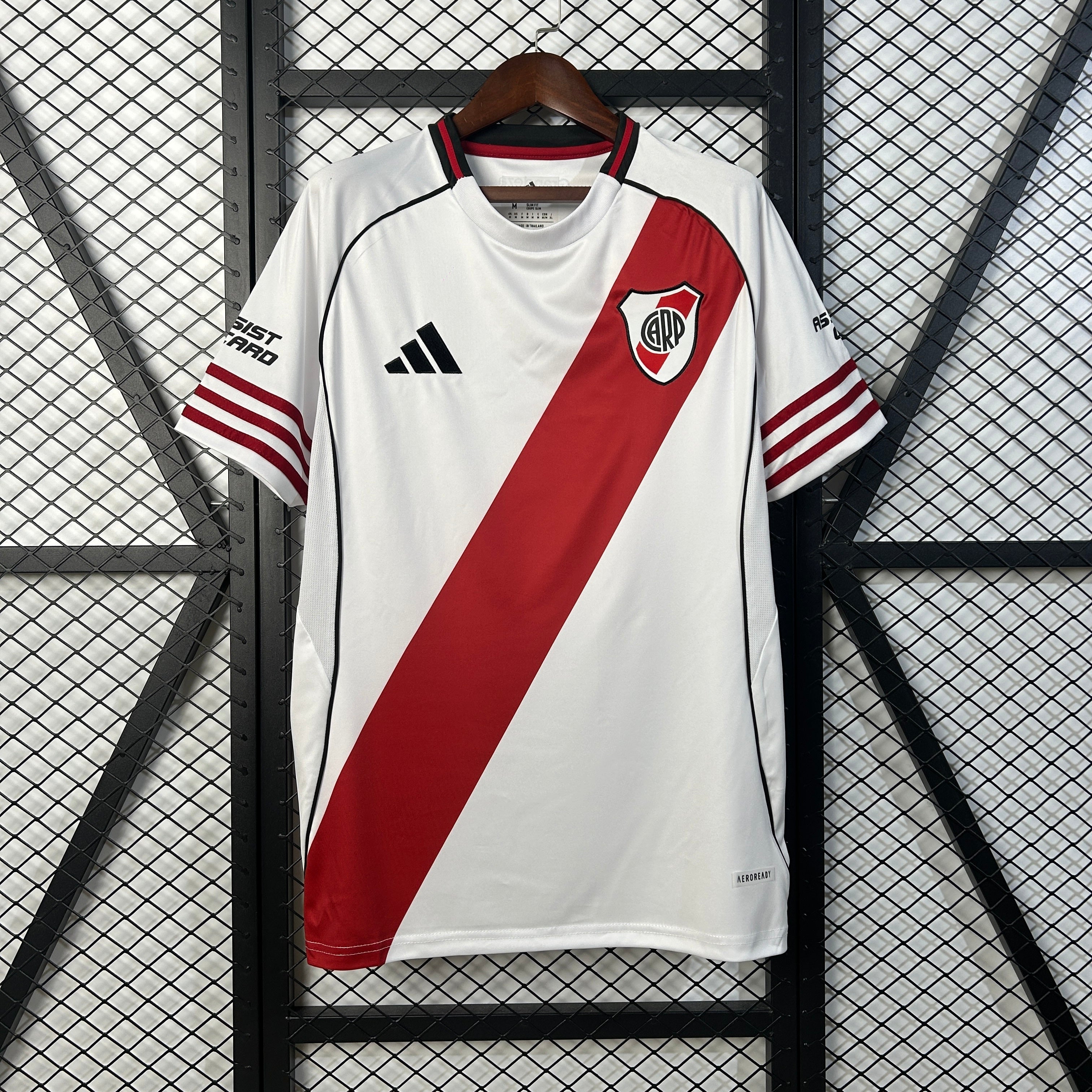 River Plate 25/26 Local