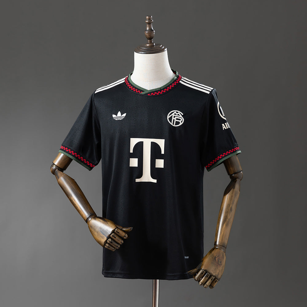 Bayern Múnich 25/26 Tercera Equipacion