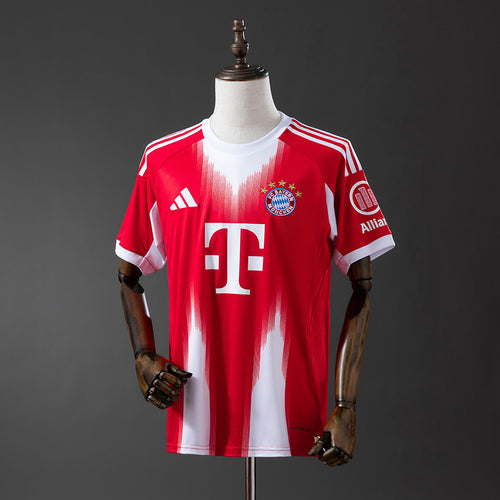 Bayern Múnich 25/26 Local