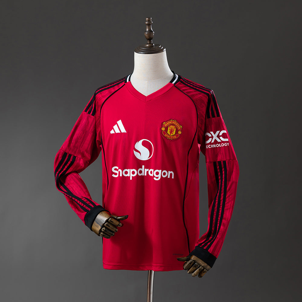 Manchester United 25/26 Local