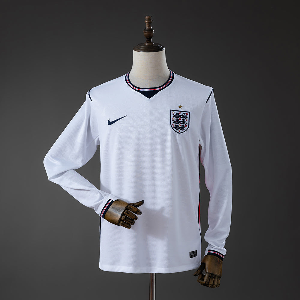 Inglaterra 26/27 Local