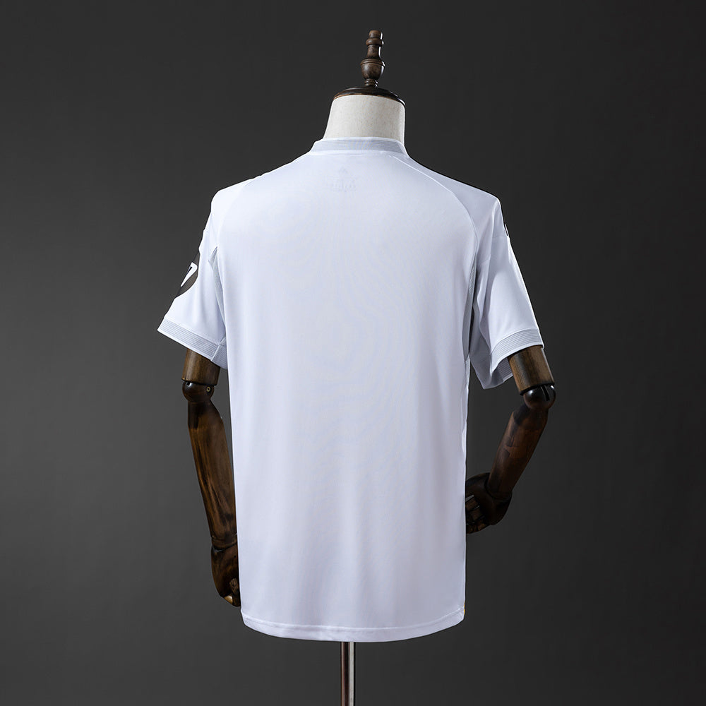 Real Madrid 25/26 Local