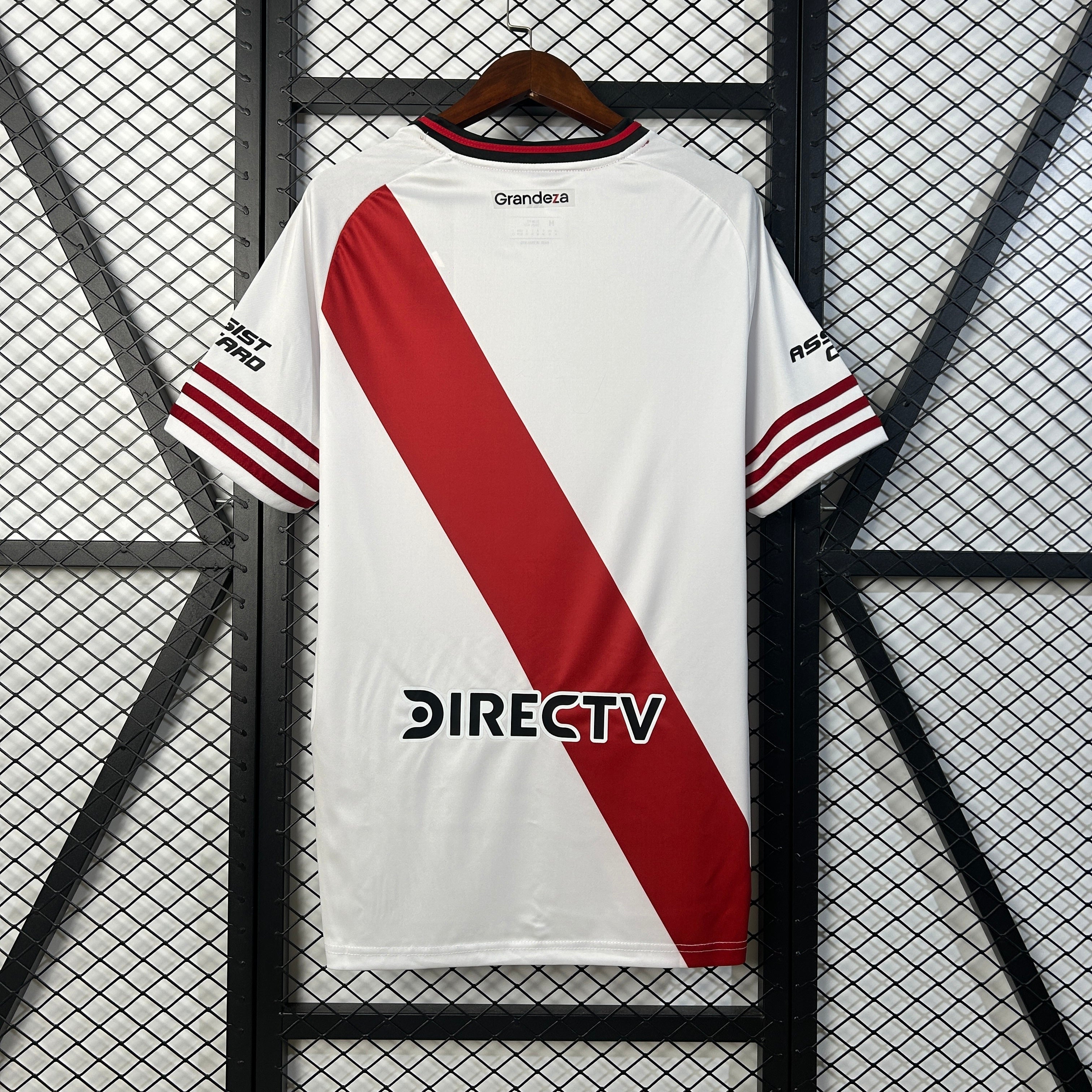 River Plate 25/26 Local